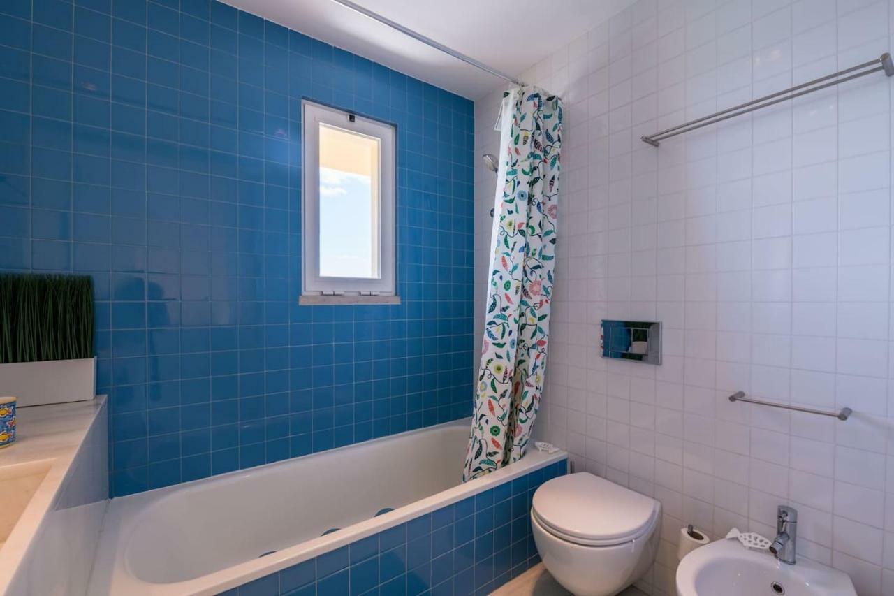 Lovelystay - Two Bedroom Duplex At Vilamoura Marina Bagian luar foto